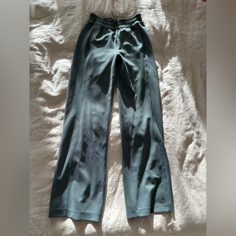 Lululemon Ribbed Softstreme Pants regular length 32.5”